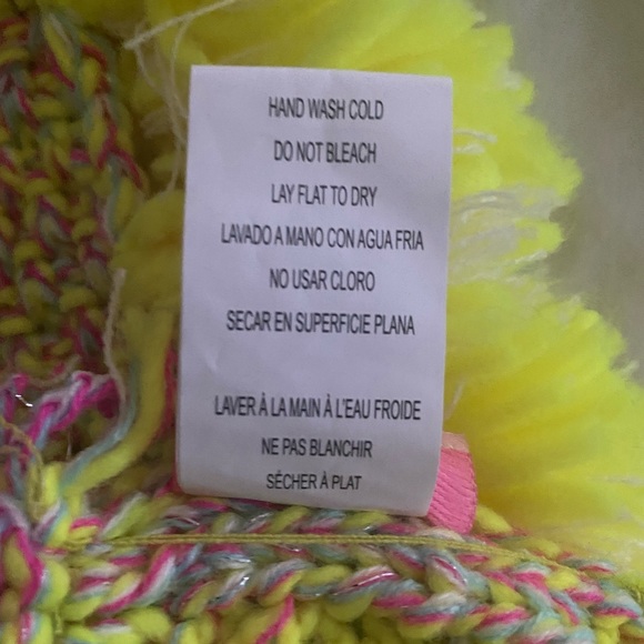 Gifted.  Not for sale Toby Match Set Pom Headband Tassel Infinity Scarf 4-14 - Picture 13 of 13